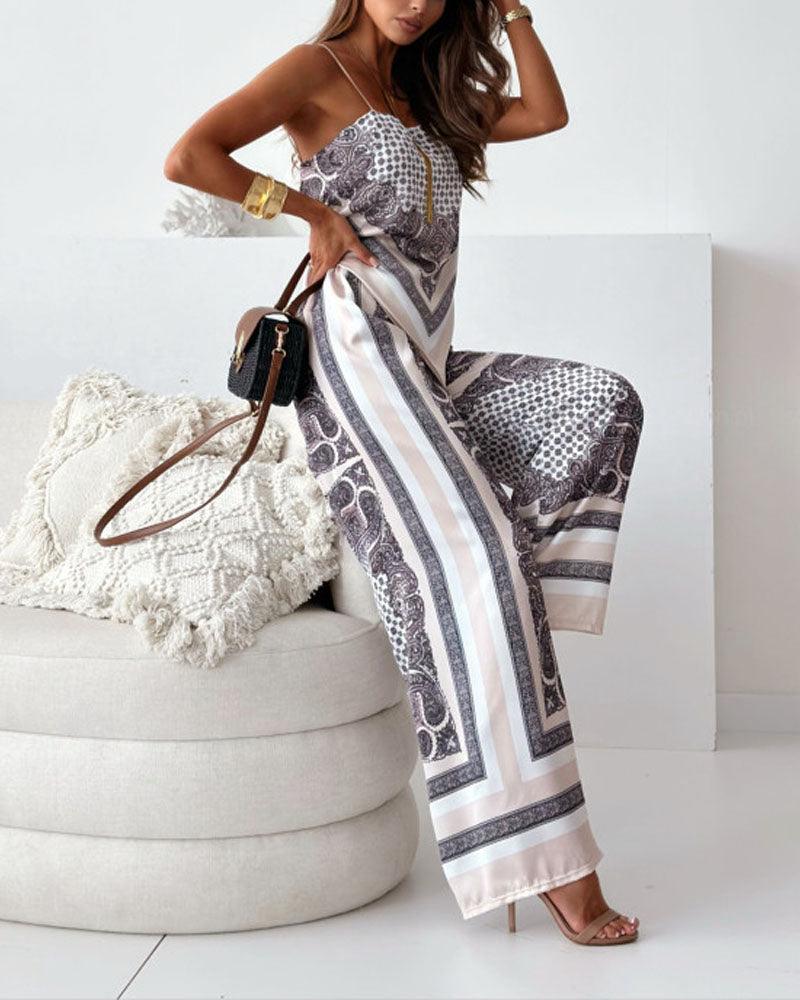 Queen Printed Lace-Up Vest & Pants Set